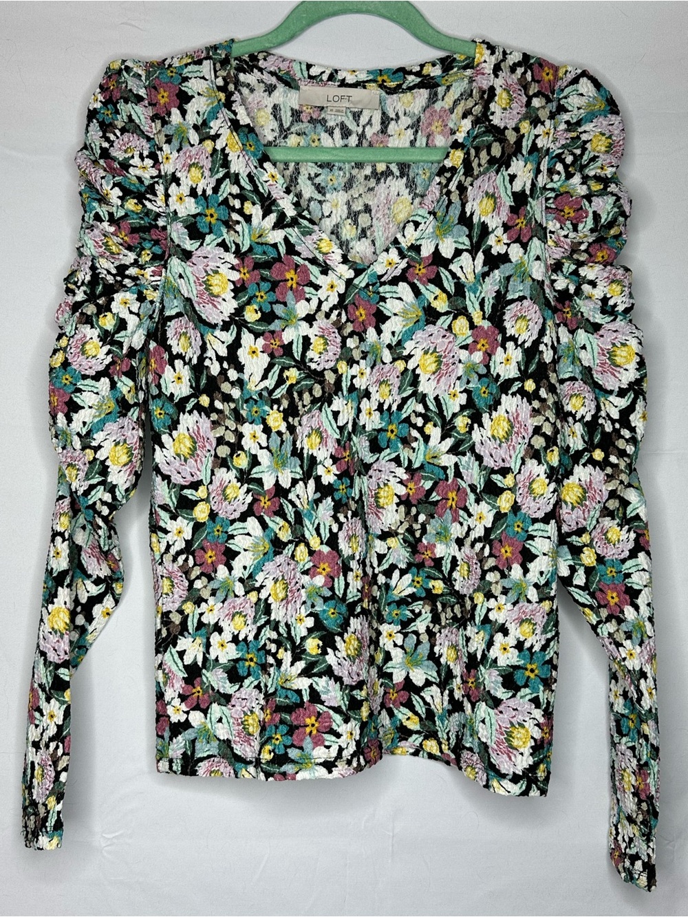 LOFT Black Multicolor Floral V-Neck Puff Sleeve Blouse